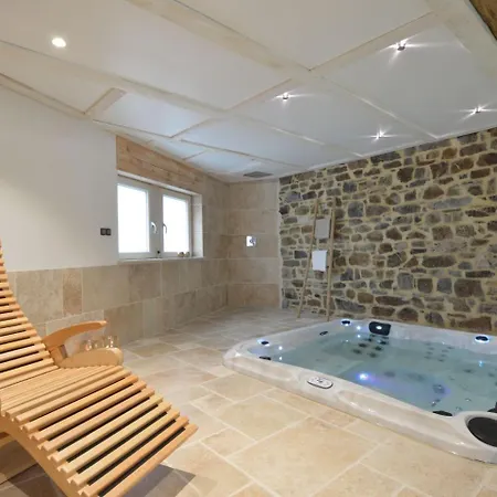 Country Home In Theux With Pool & Sauna Casa vacanze Theux